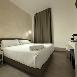 Relais Merulana 2*, Rome Italie