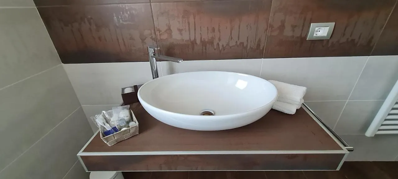 Elements B&B Azzano San Paolo